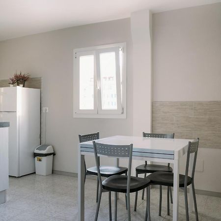 Romantic Apartment Metro A Ponte Lungo 외부 사진